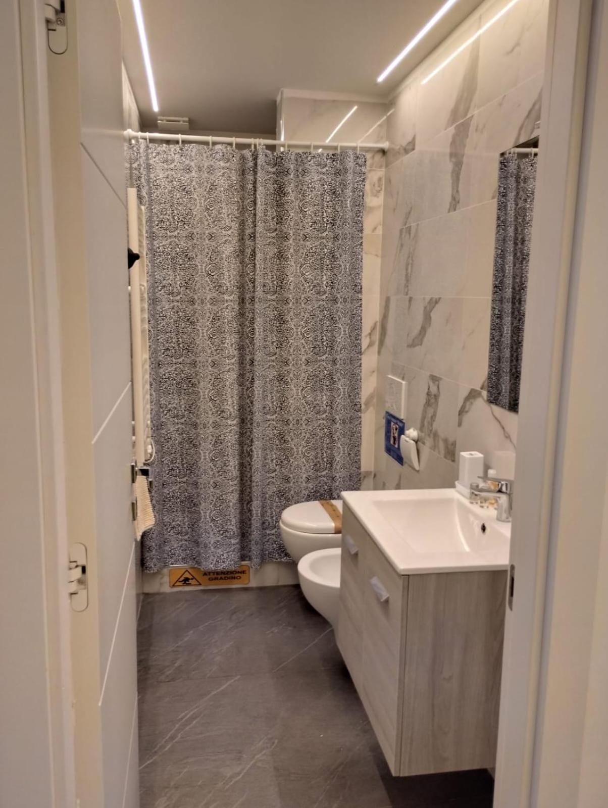 Casa Vacanze Buddy La Tua Base Per Visitare Il Mare Delle Cinque Terre Apartment Специя Екстериор снимка