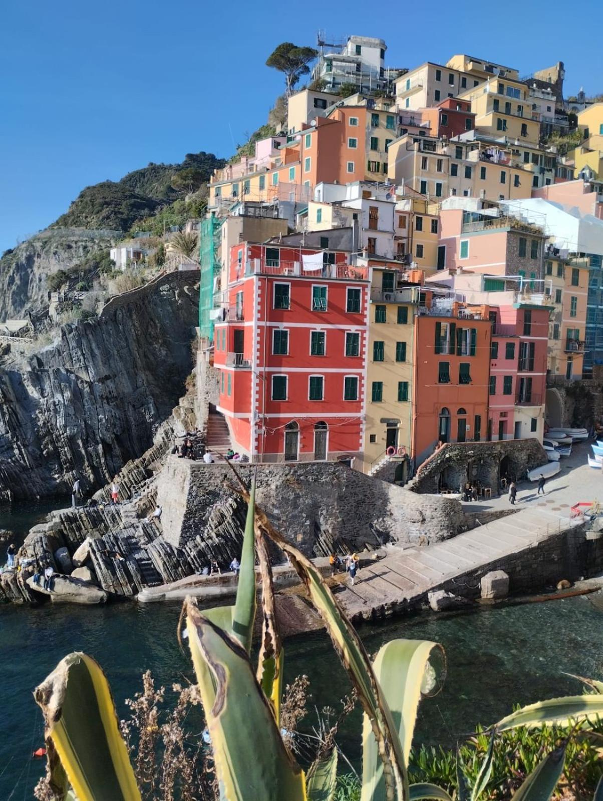 Casa Vacanze Buddy La Tua Base Per Visitare Il Mare Delle Cinque Terre Apartment Специя Екстериор снимка